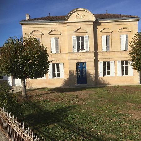 Superbe Gite A La Campagne Dans Le Bordelais Saint-Vivien-de-Blaye Bagian luar foto